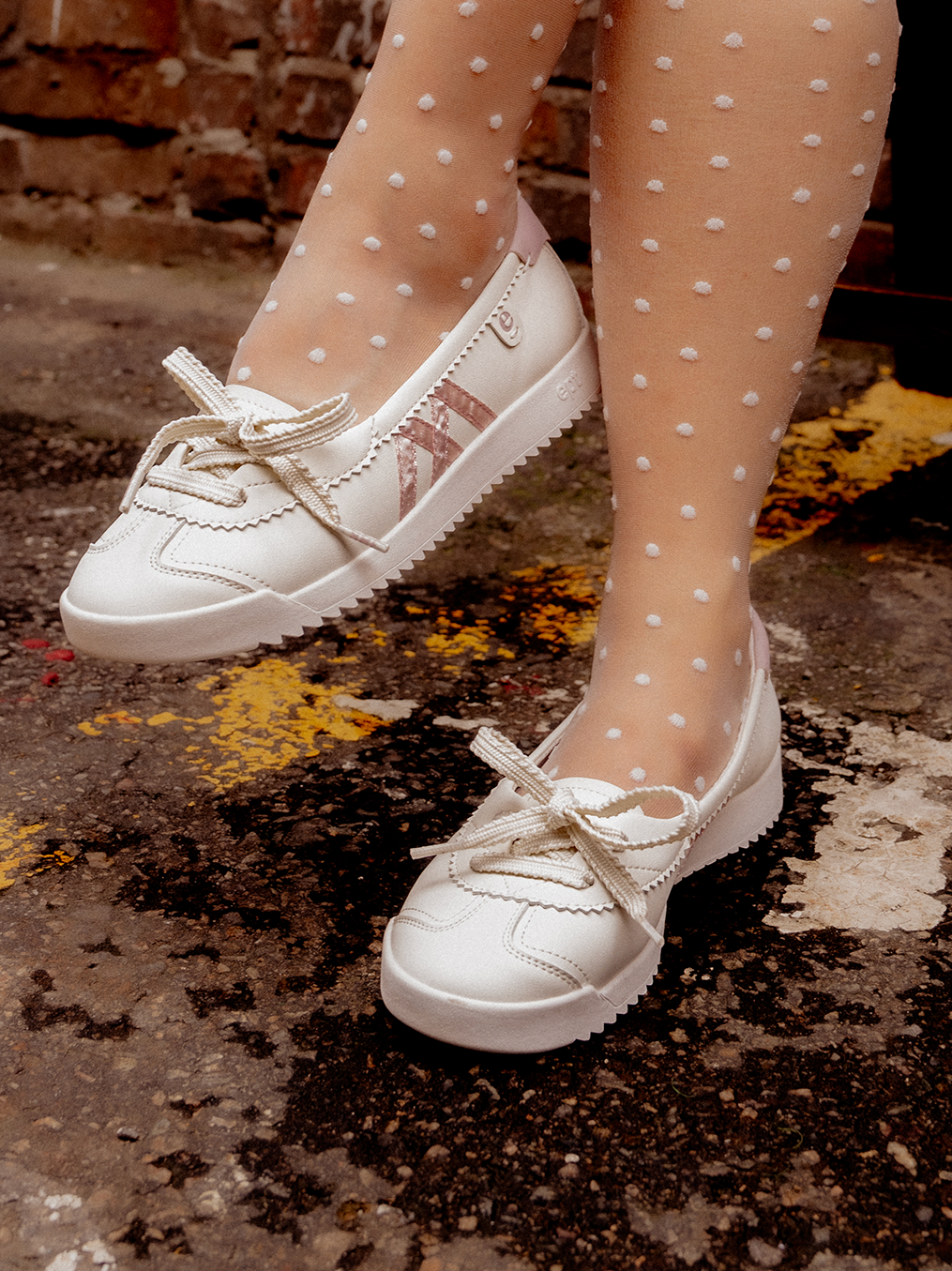 Bonita (Off White/Pink)