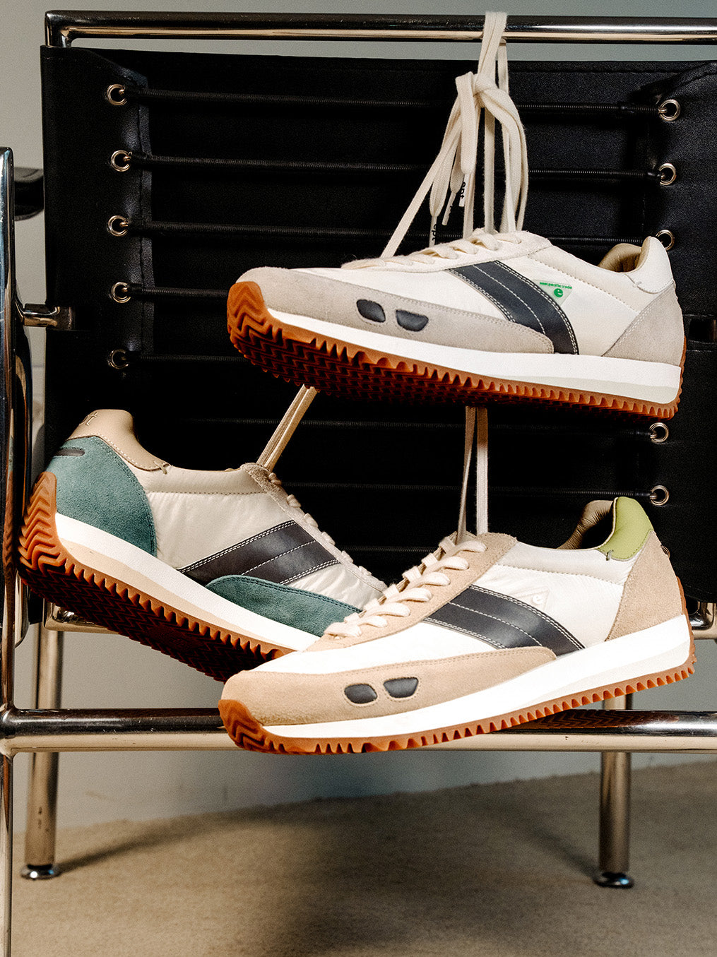 Boston (Off White/Blue/Beige)
