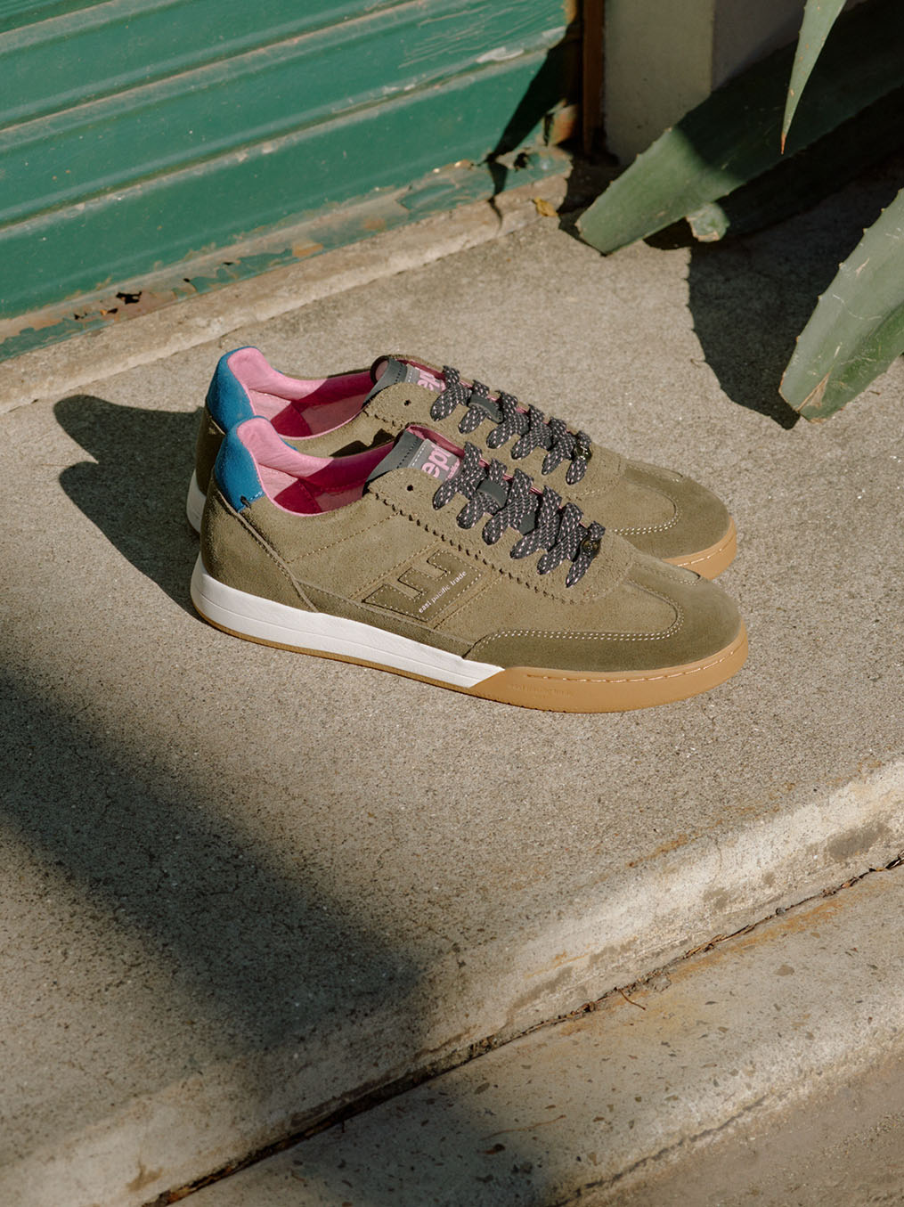 Santos (Olive/Pink)