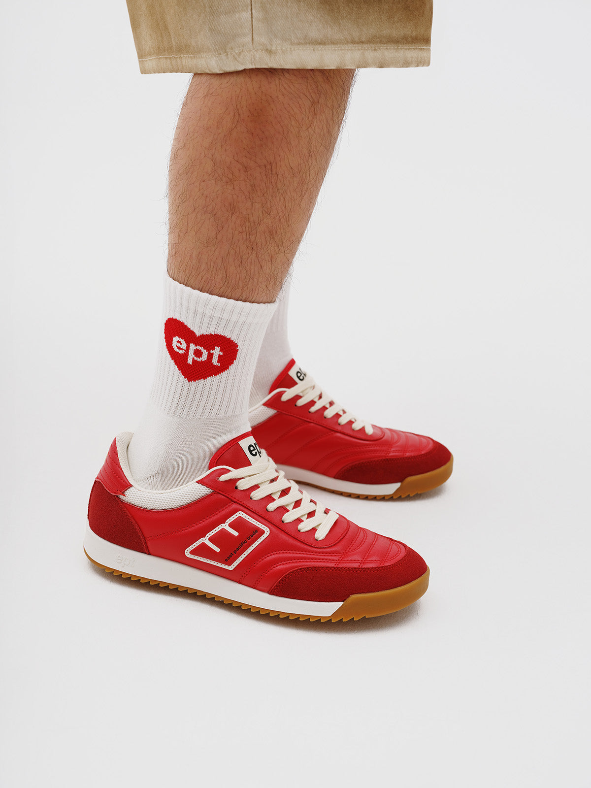 Libero (Red/Off White)
