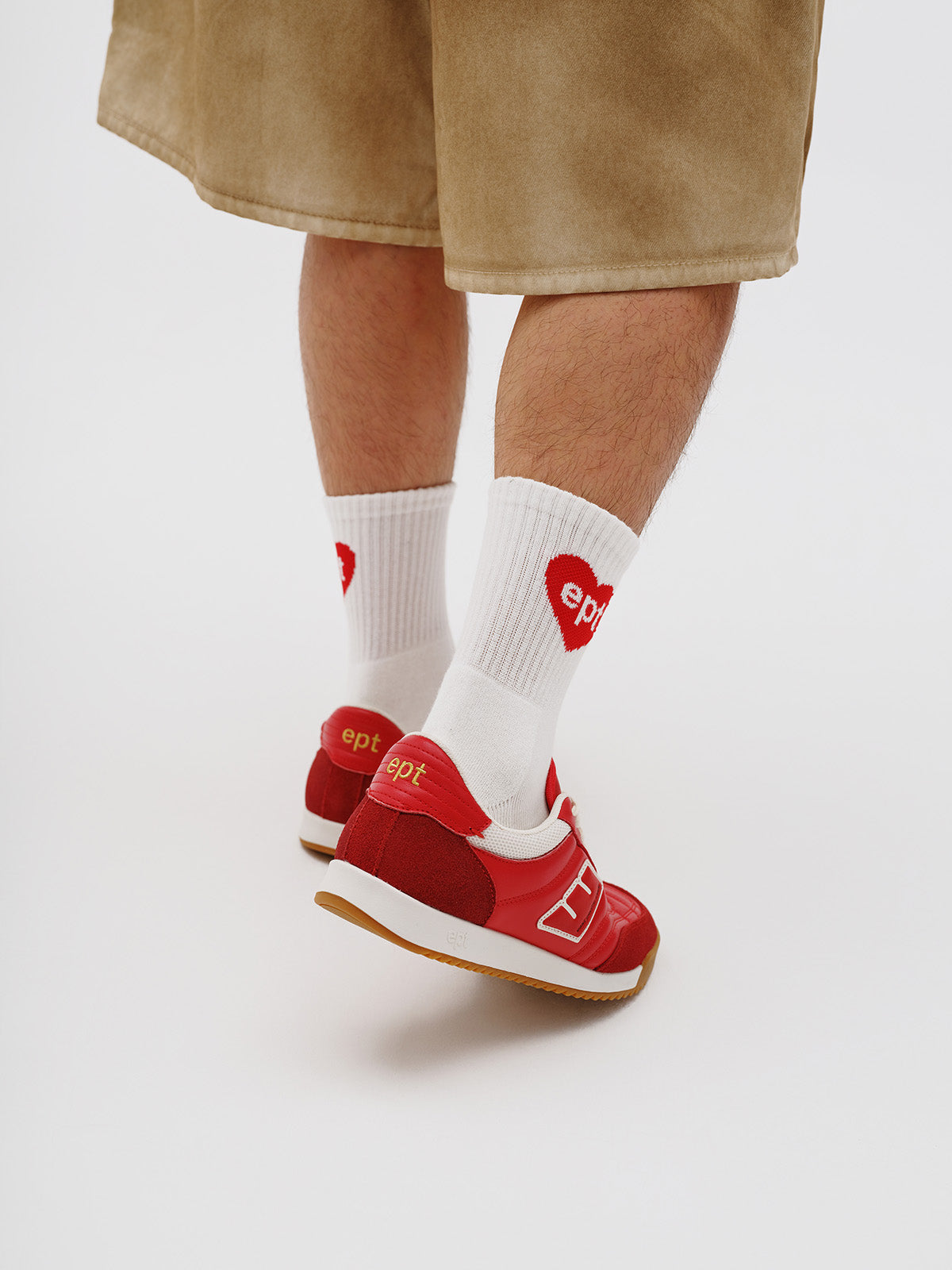 Libero (Red/Off White)