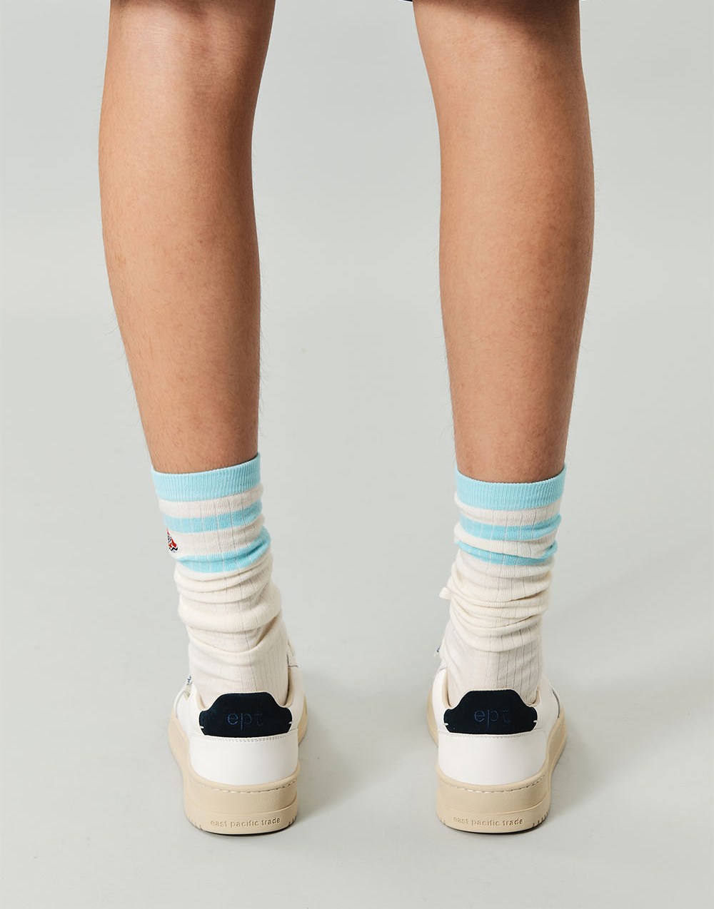 Court (Off White/Navy)