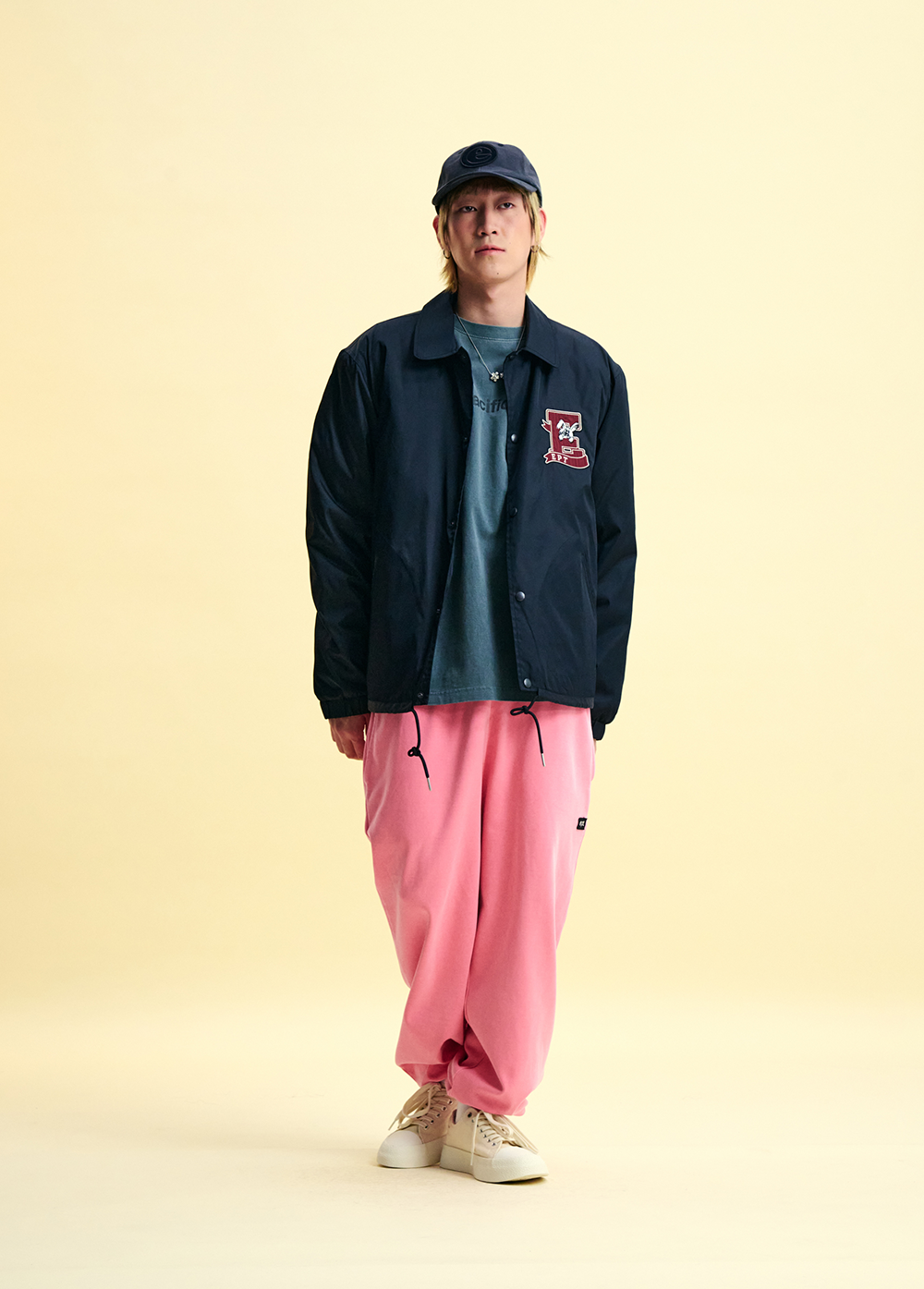 Nibble Coach Jacket (Black)