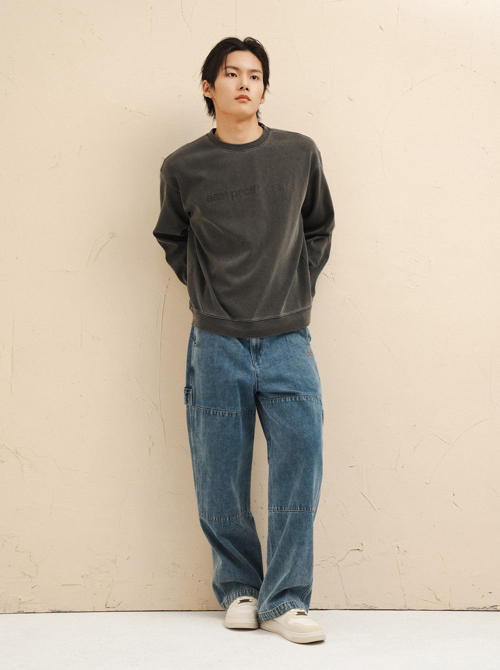 Sel Pigment Dyed Sweat Shirt (Charcoal)