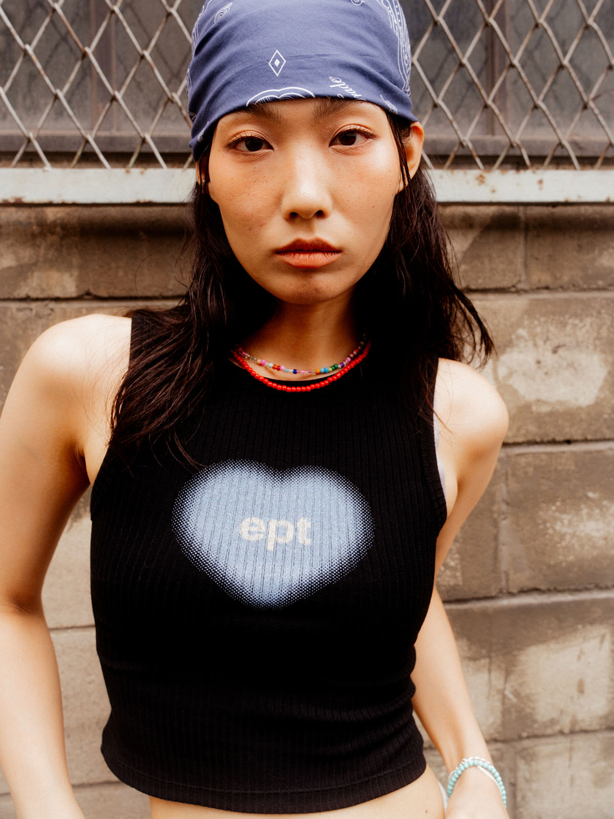 Heart Nibble Sleeveless (Black)