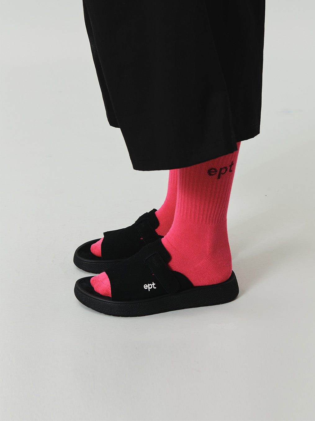 Manhattan (Black)