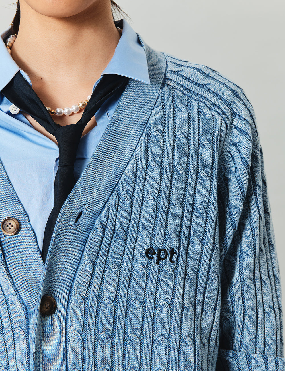 Sand Washing Knit Cardigan (Blue)