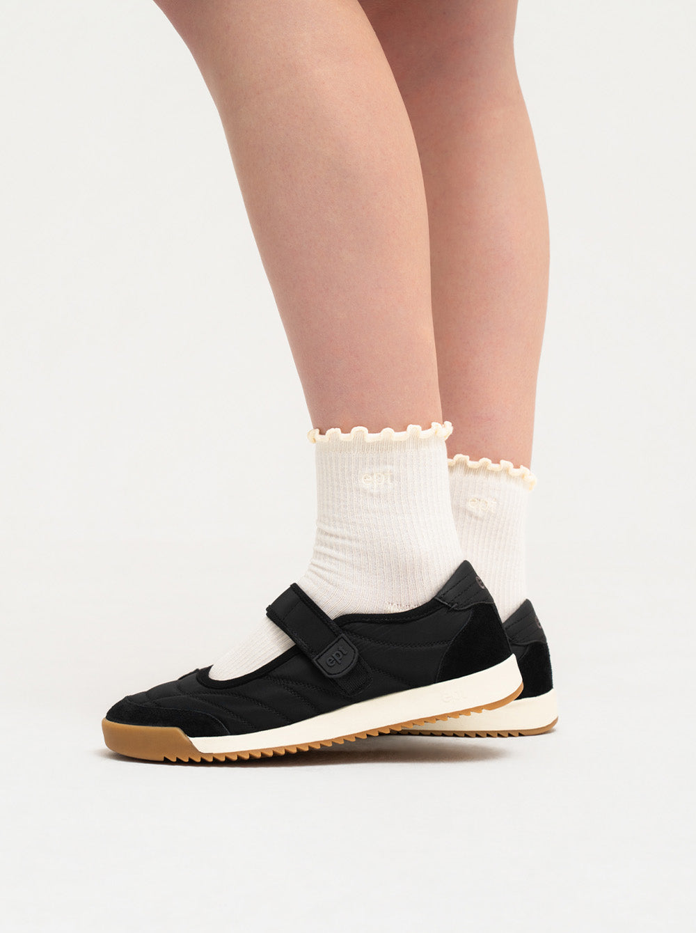 Betty (Black)