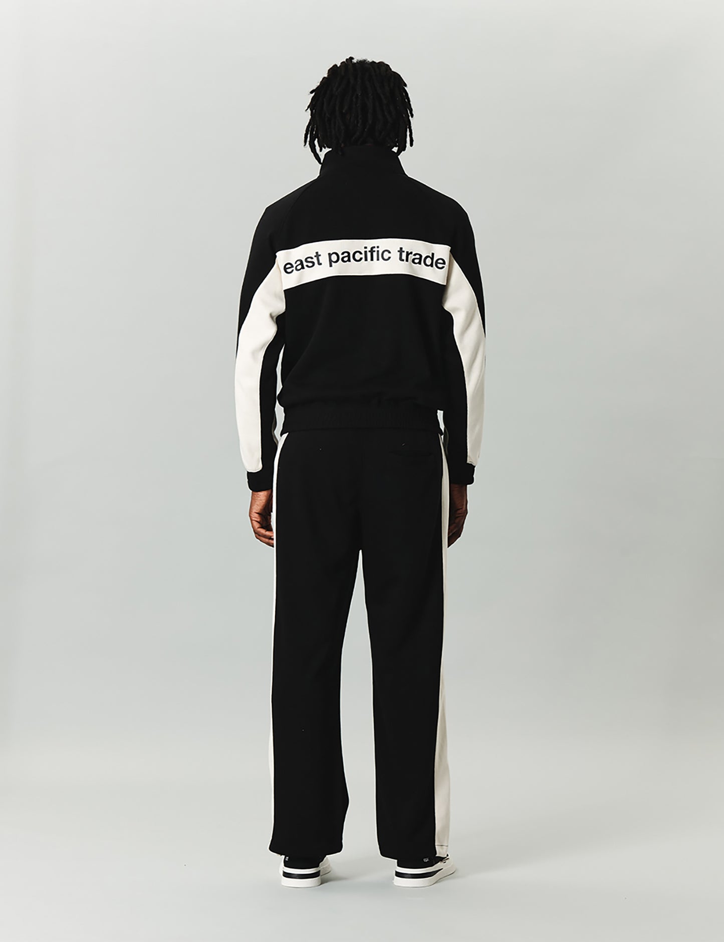 Black Track Zipup (Black)