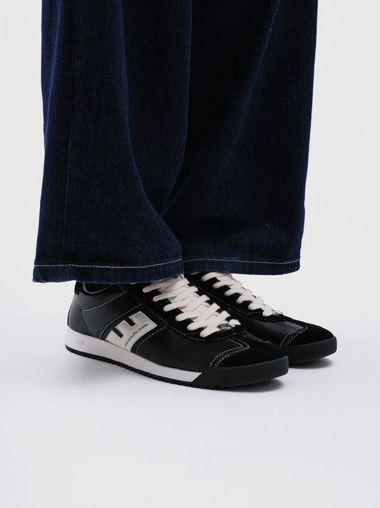 Bonito (Black/Off White)