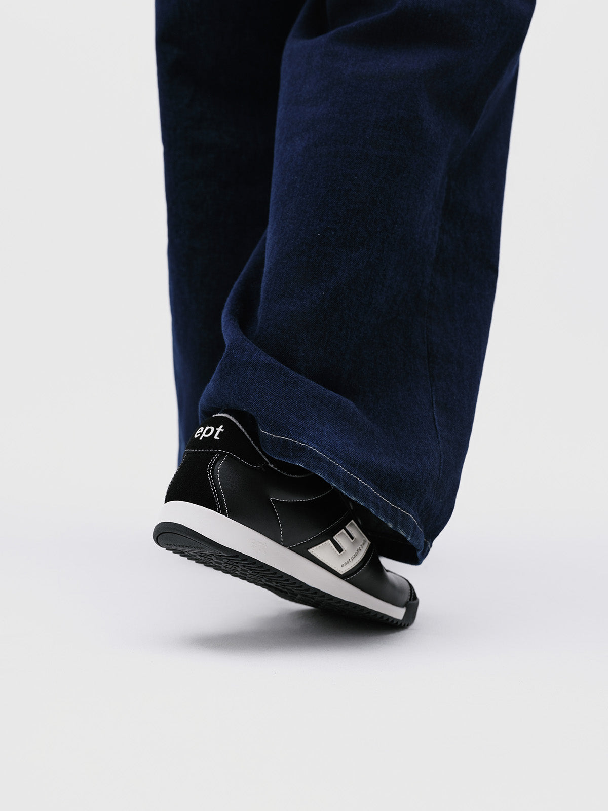 Bonito (Black/Off White)