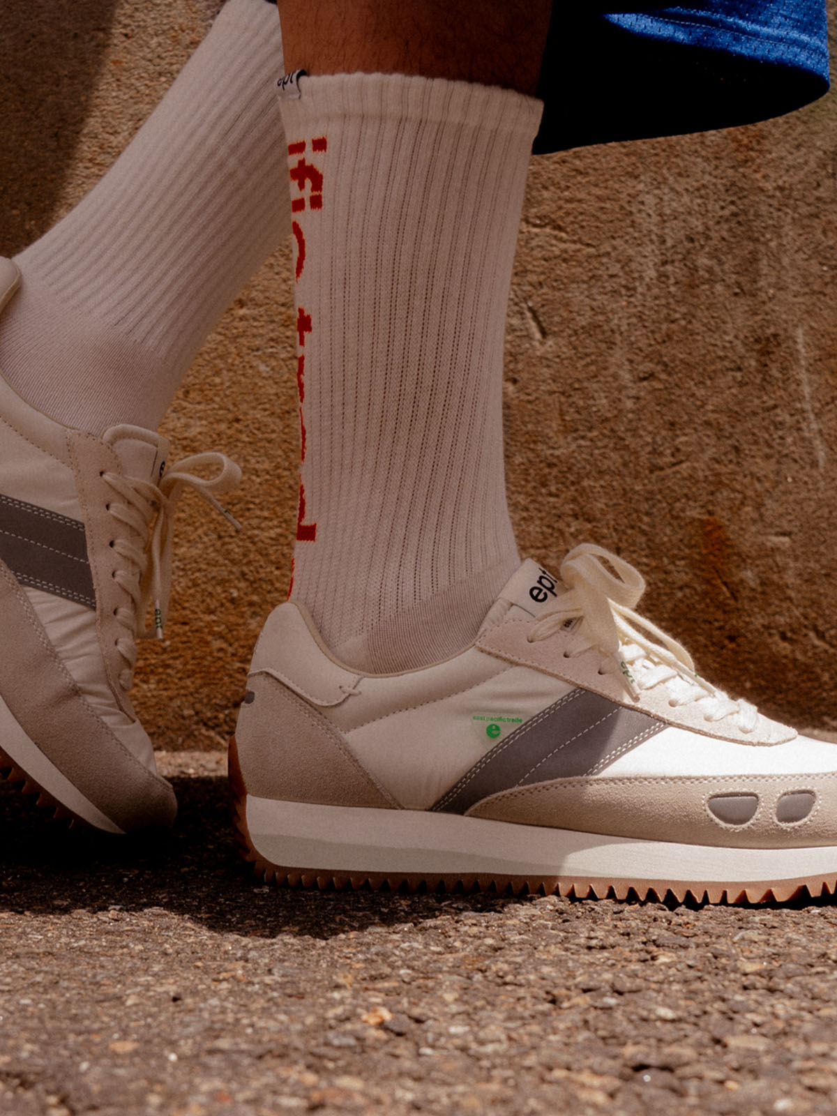 Boston (Off White/Tofu)