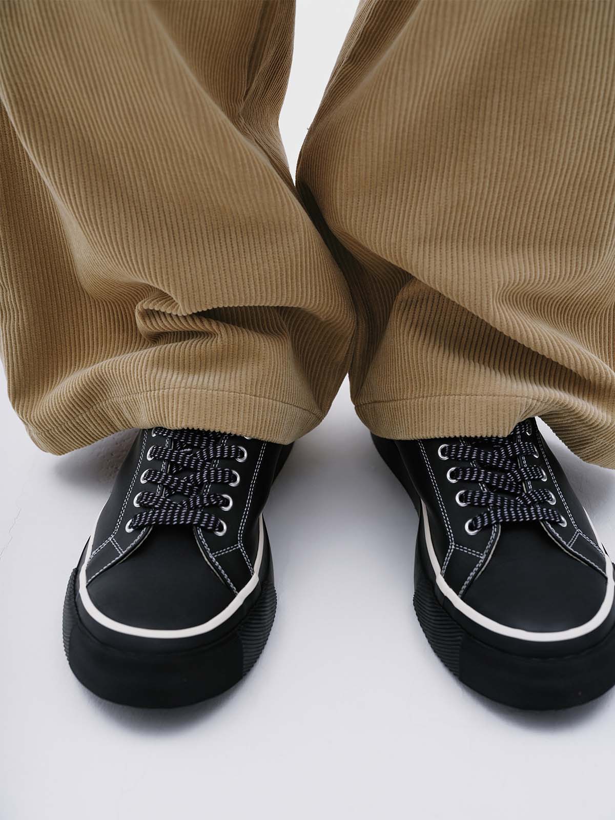 Corduroy Baggy Pants (Beige)