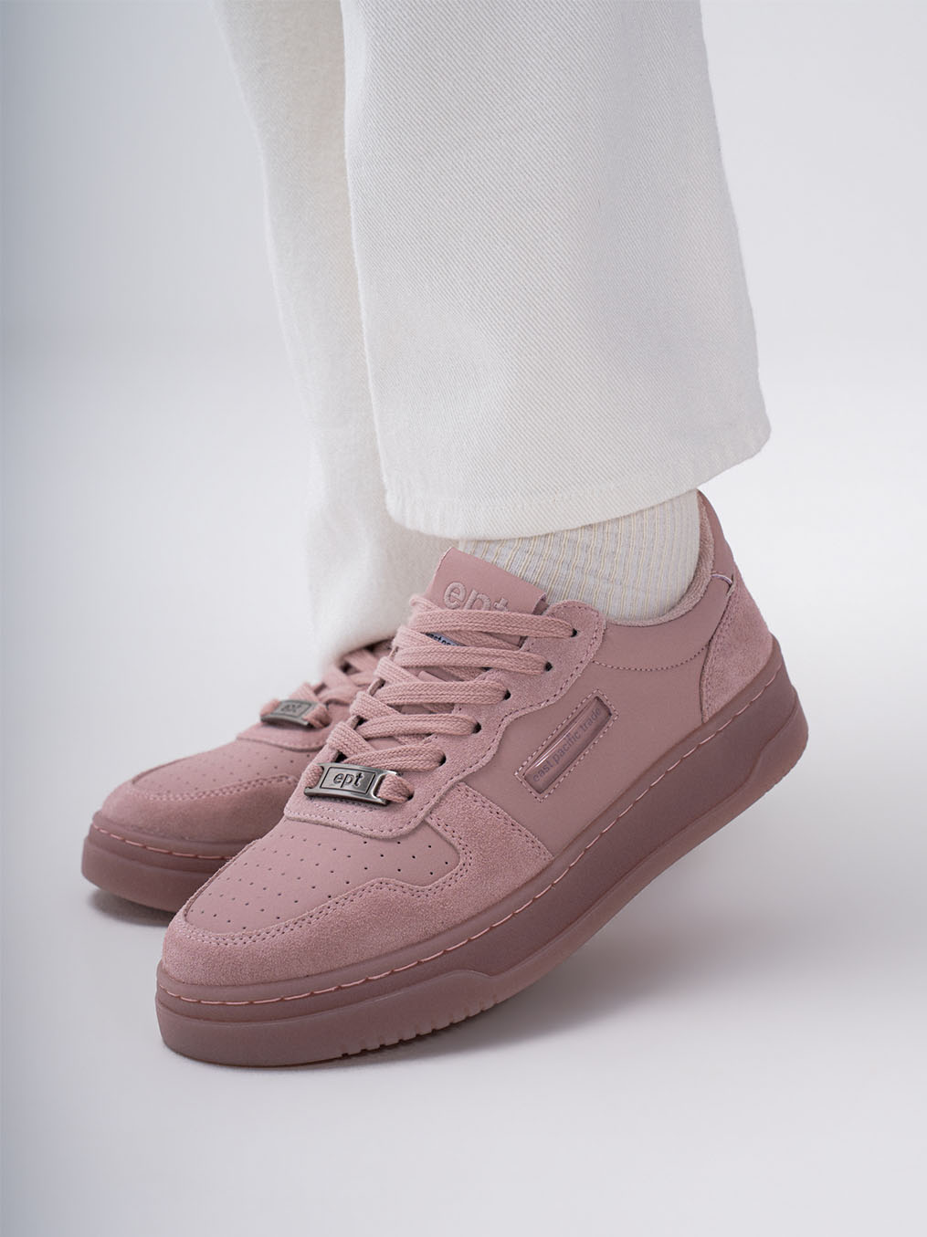 Court (Pink)
