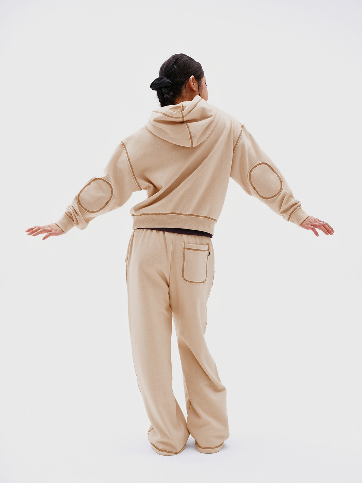 Cover Stitch Sweat Pants (Beige)