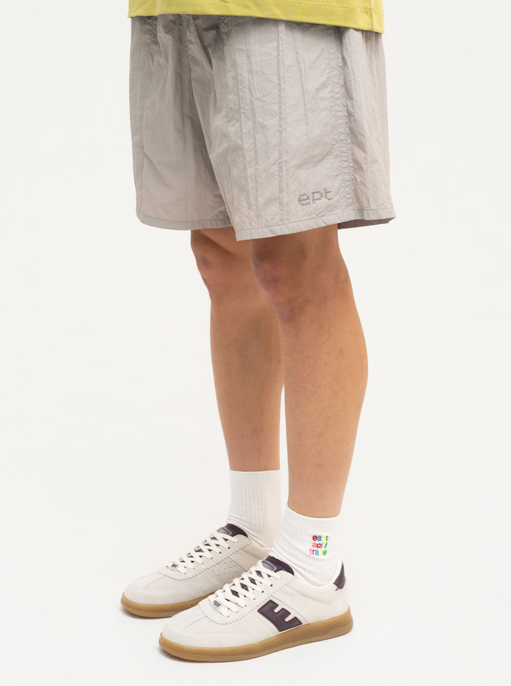 Studded Nylon Shorts (L/Grey)