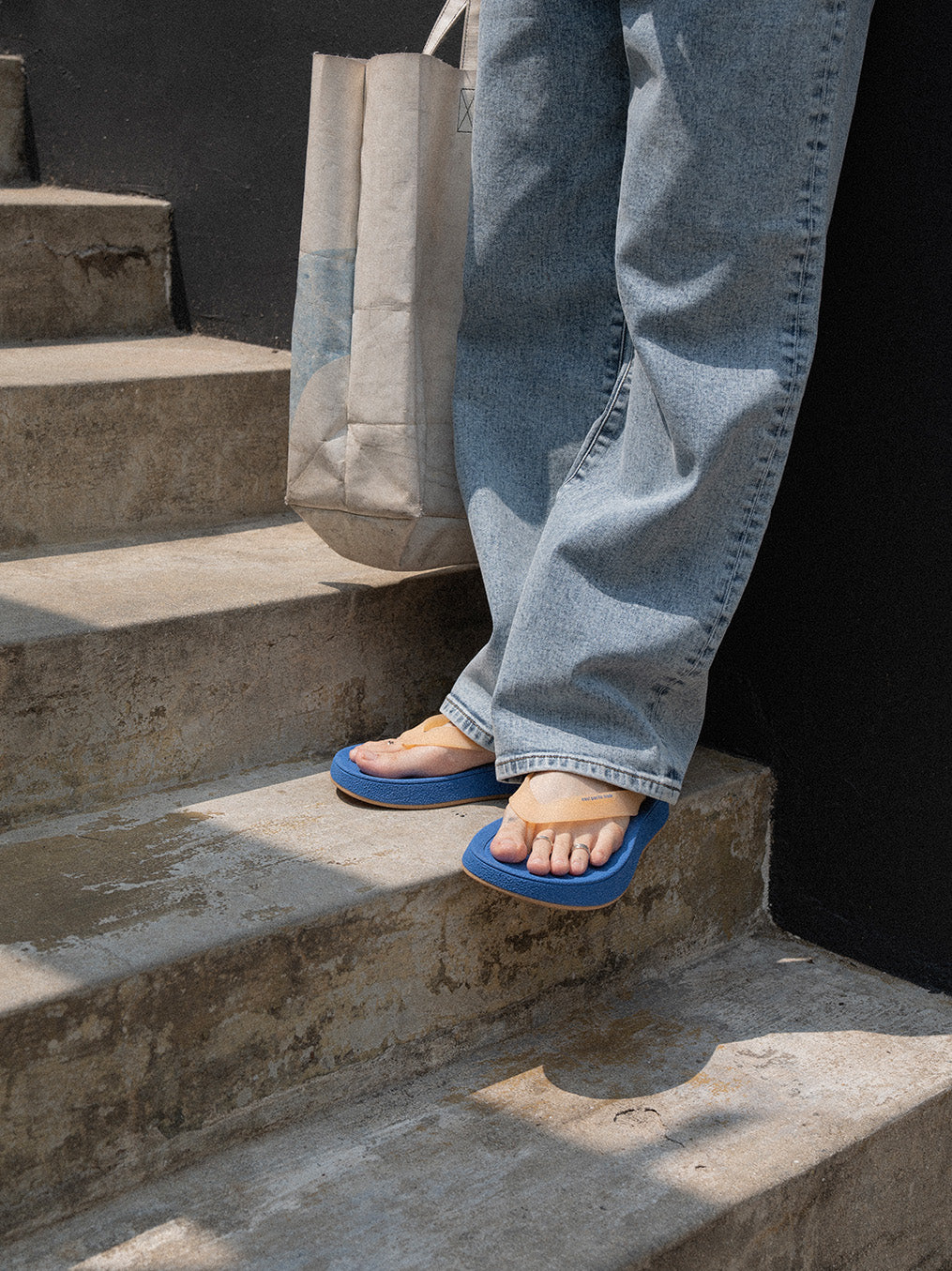 Malibu (Blue/Tan)