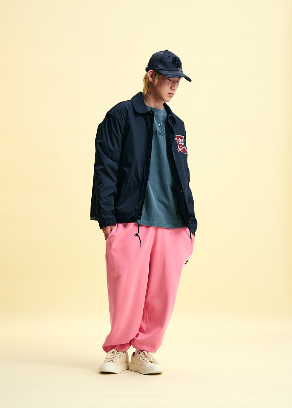 Nibble Coach Jacket (Black)