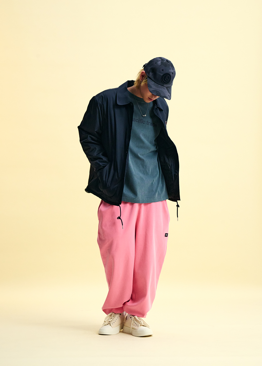 Nibble Coach Jacket (Black)