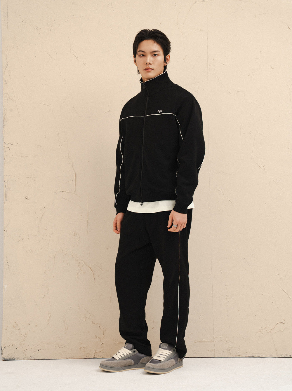 Piping Track Pants (Black)
