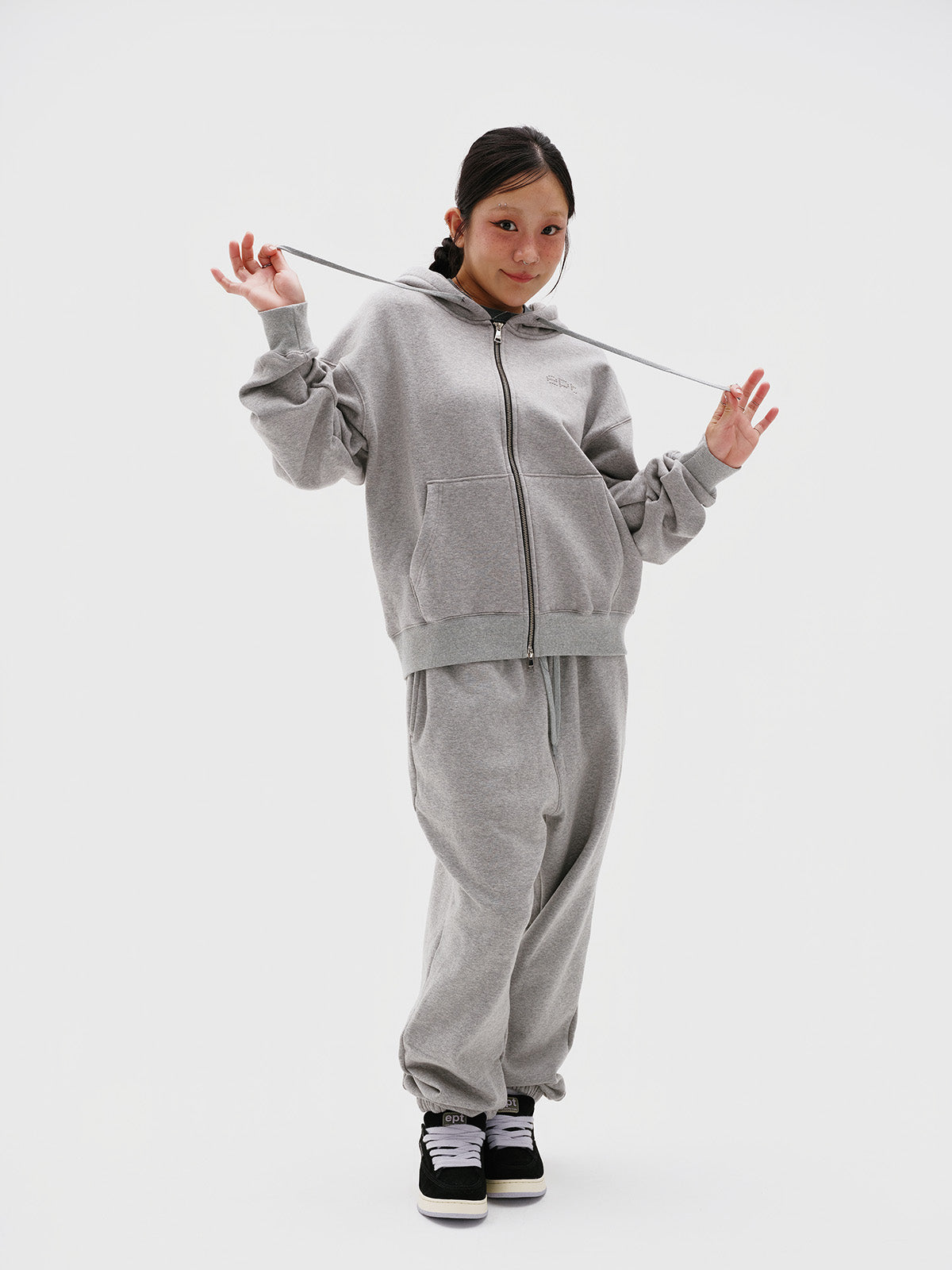 Studded Jogger Pants (Melange)