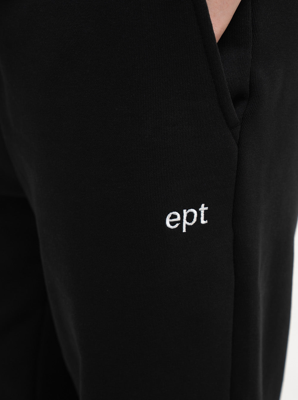 Triangle Flag Sweat Pants (Black)