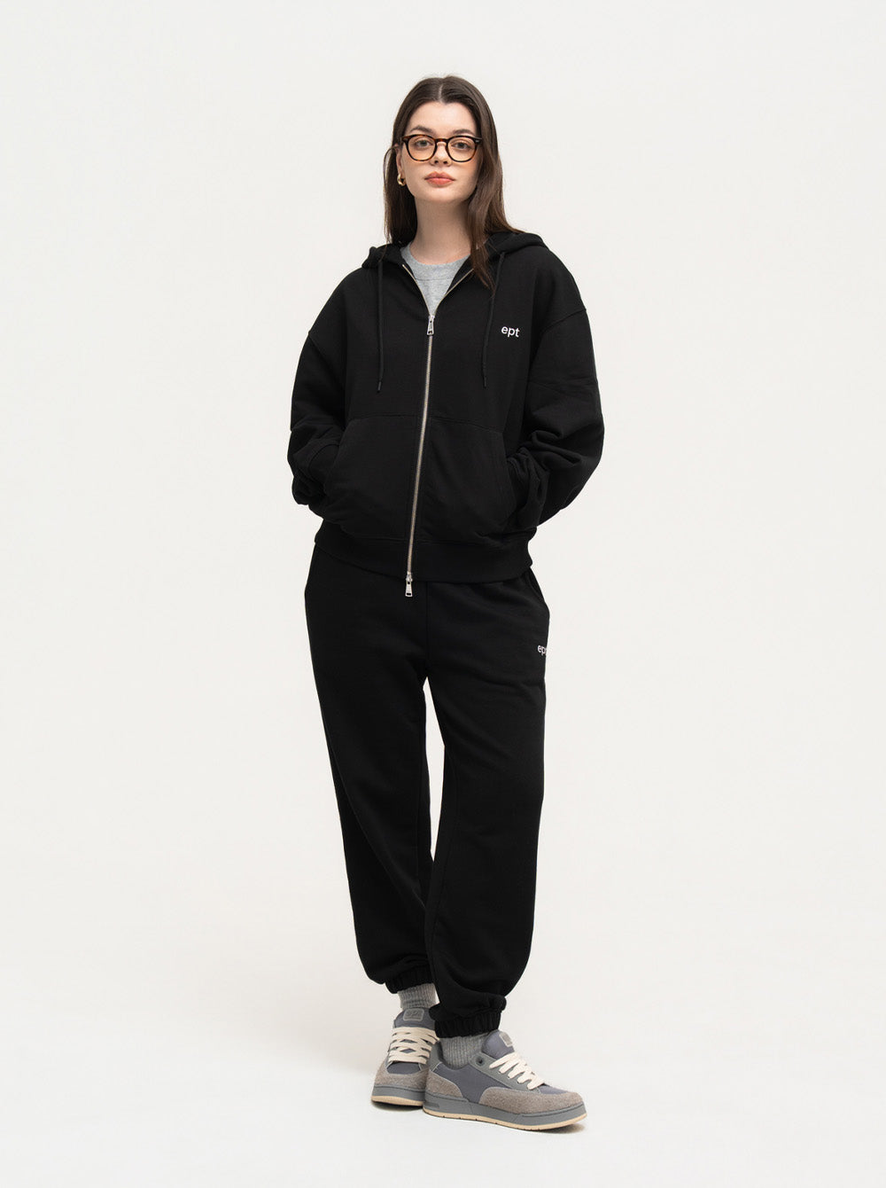 Triangle Flag Sweat Pants (Black)