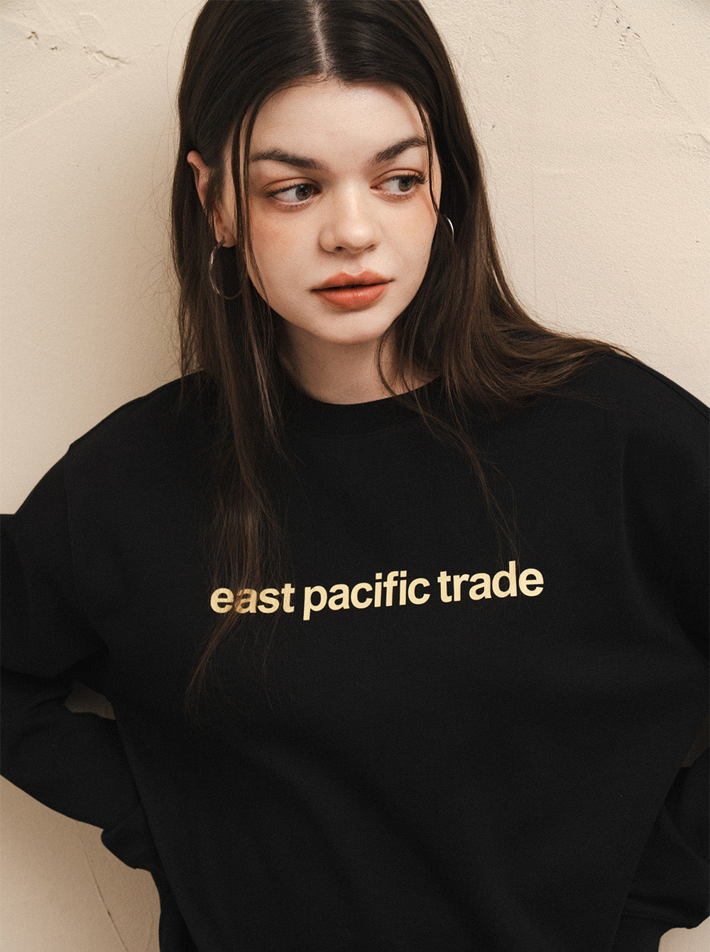 Triangle Flag Sweat Shirt (Black)